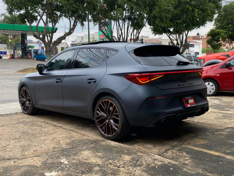 Cupra León Cupra R 2022