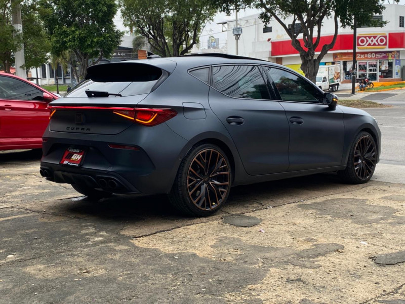 Cupra León Cupra R 2022