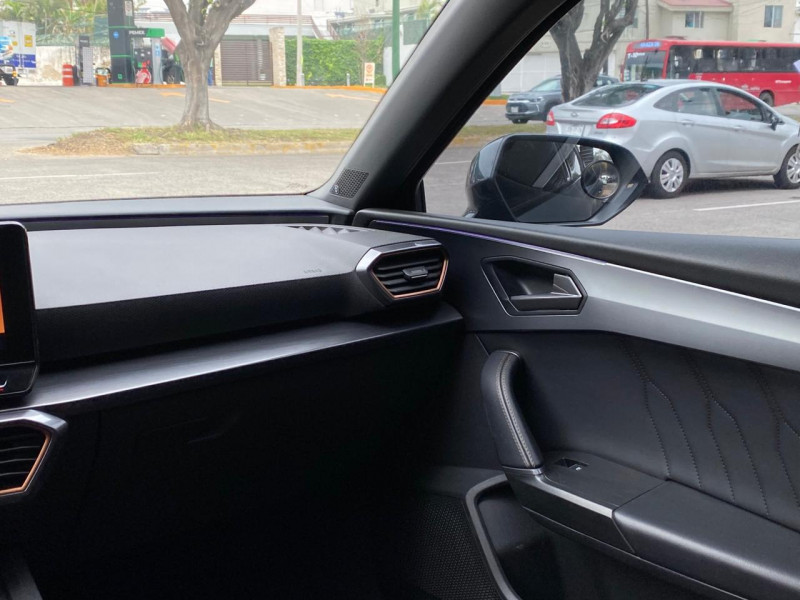 Cupra León Cupra R 2022