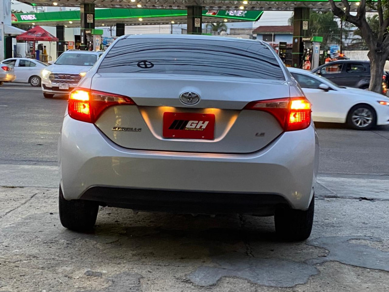 Toyota Corolla LE CVT 2024