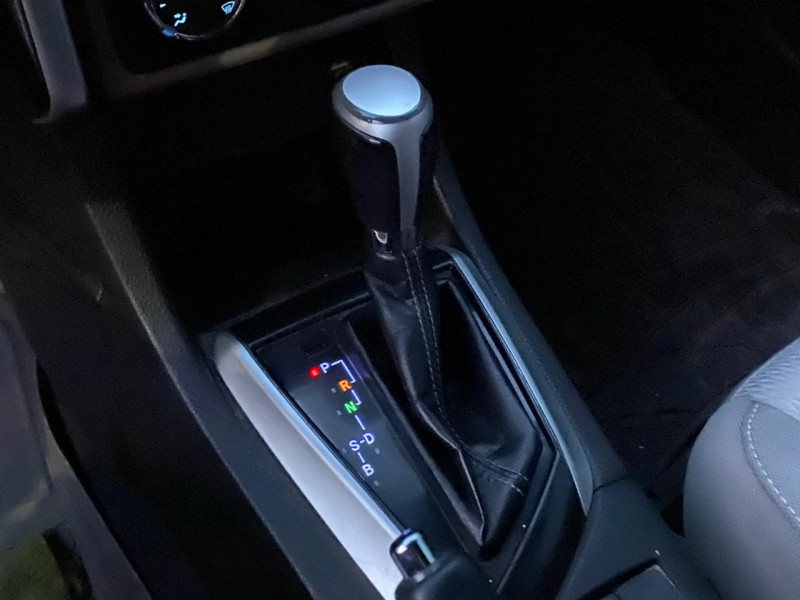 Toyota Corolla LE CVT 2024