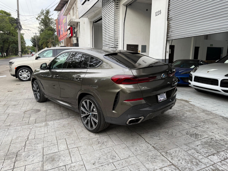 BMW X6 50i M 2023