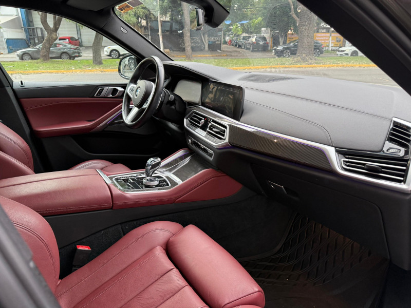 BMW X6 50i M 2023