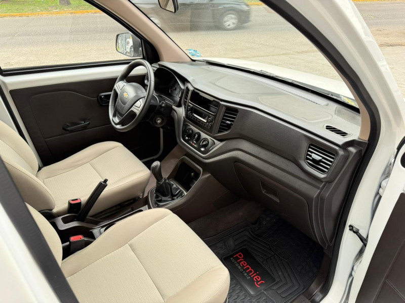 Chevrolet Tornado Van LS 2022