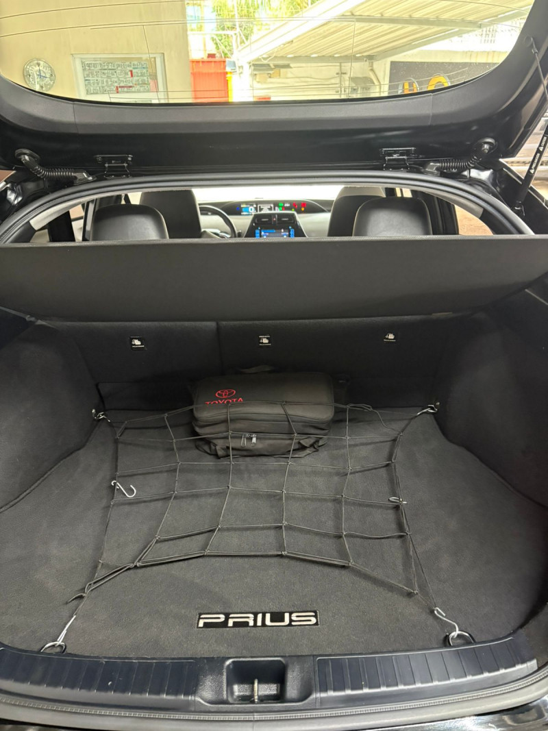 Toyota Prius HB Premium Híbrido 2017