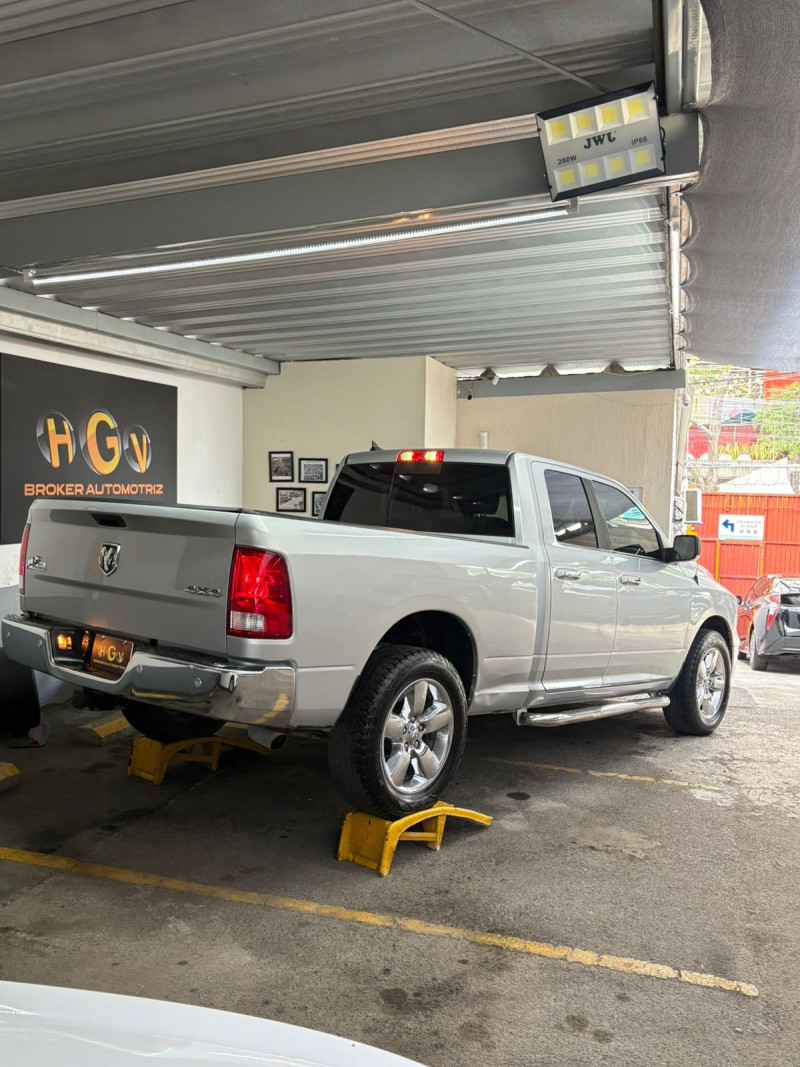 Dodge Ram 1500 Crew Cab Bighorn 2016