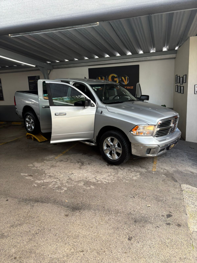 Dodge Ram 1500 Crew Cab Bighorn 2016