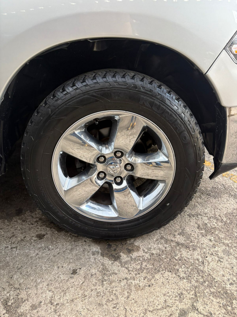 Dodge Ram 1500 Crew Cab Bighorn 2016