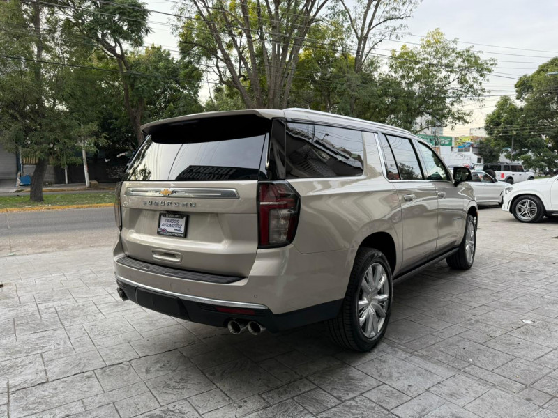 Chevrolet Suburban High Contry 2021