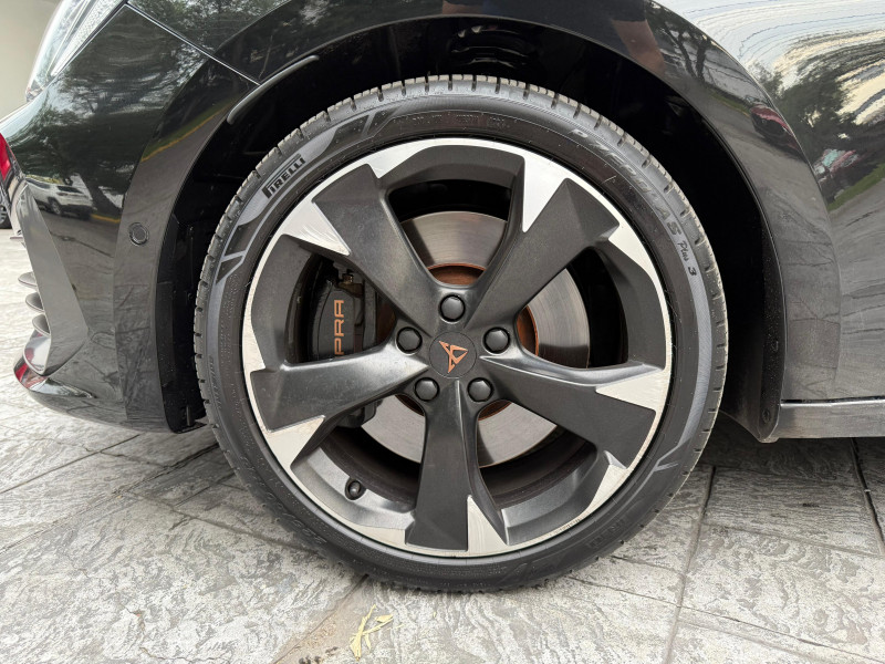 Cupra León 245 2023