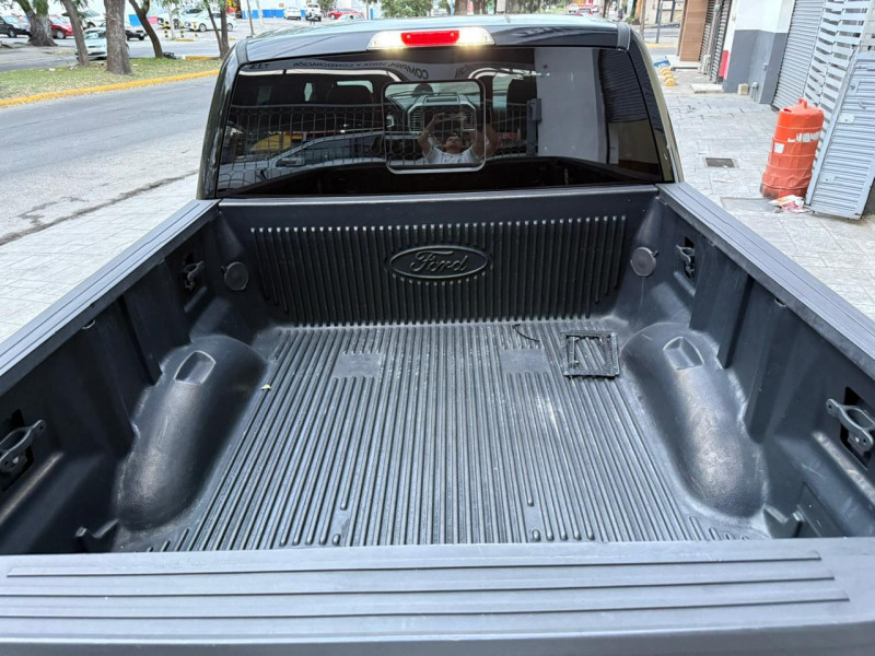Ford Lobo Crew Cab Platinum Eoboost 2016
