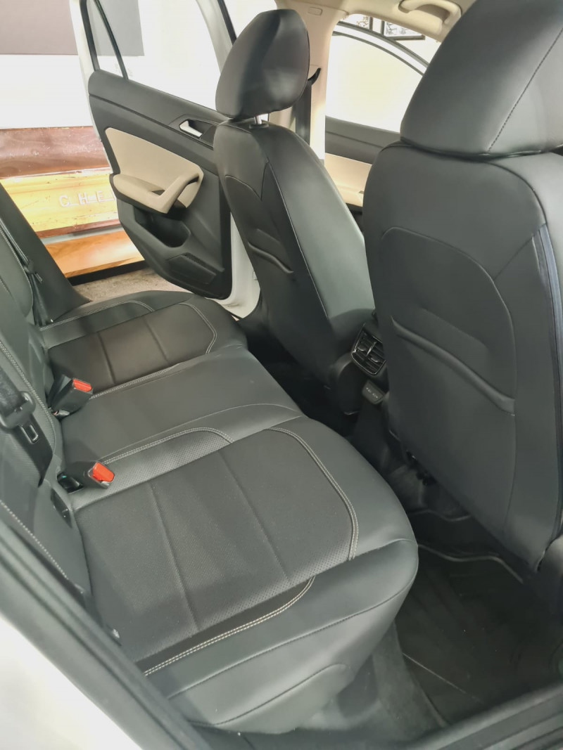 Volkswagen Virtus HIGHLINE 2024