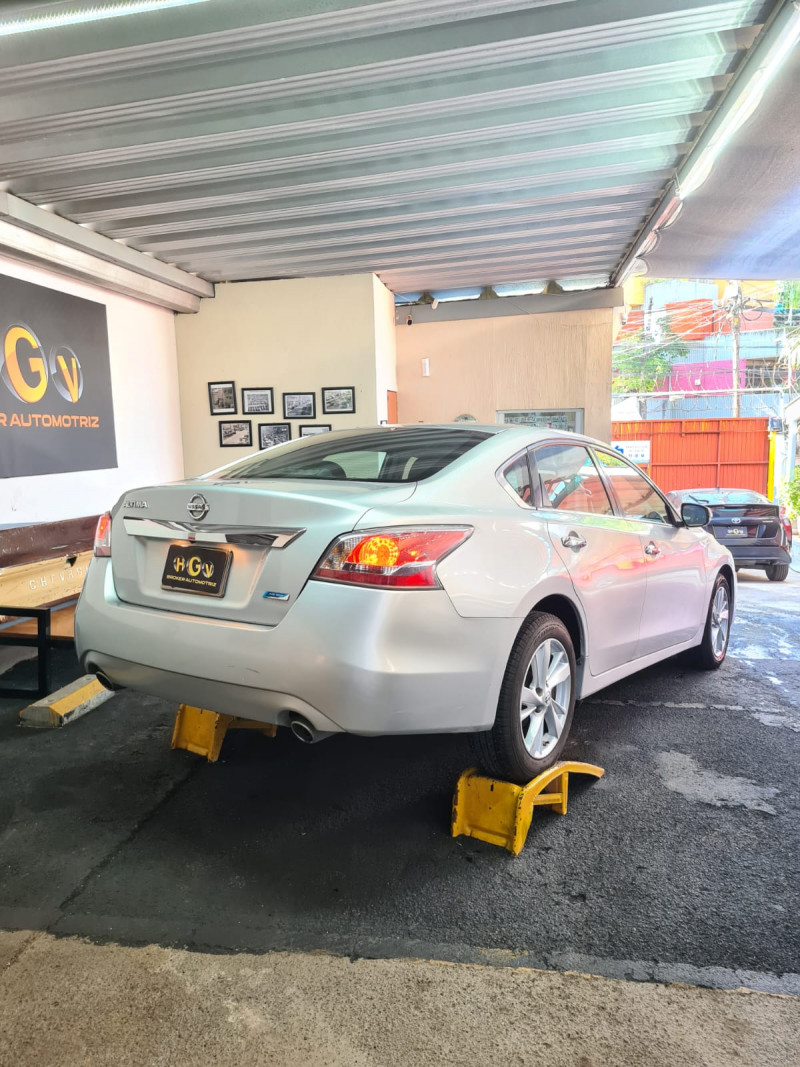 Nissan Altima Advance 2016