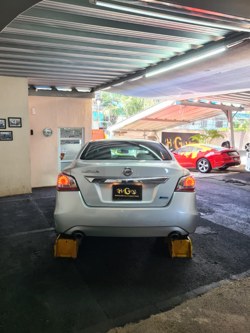 Nissan Altima Advance 2016