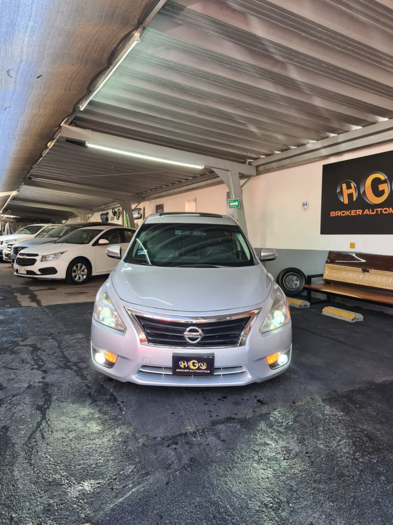 Nissan Altima Advance 2016