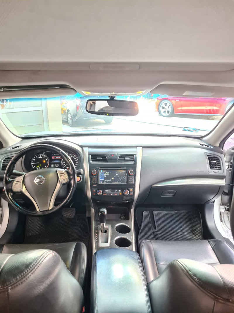 Nissan Altima Advance 2016