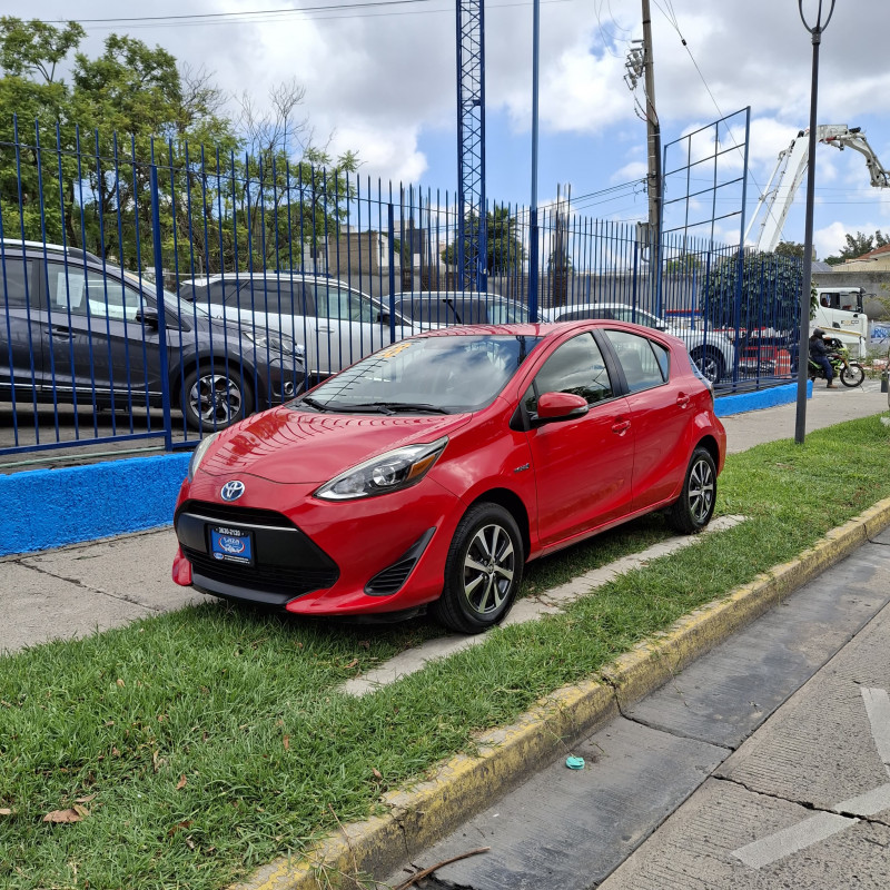 Toyota Prius HB Híbrido 2018
