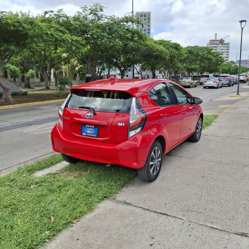 Toyota Prius HB Híbrido 2018