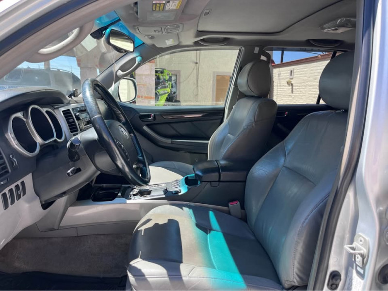 Toyota Sequoia 4RUNNER LIMITED 2005