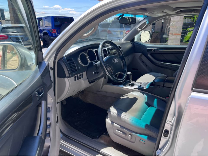 Toyota Sequoia 4RUNNER LIMITED 2005