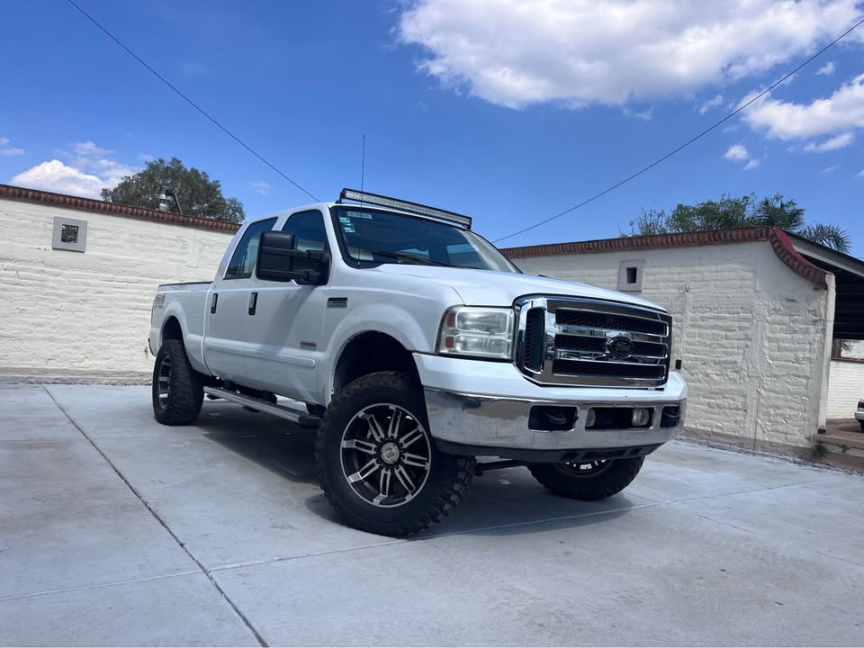 Ford Super Duty XLT CREW CAB 4X4 DIESEL 2007