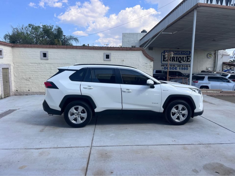 Toyota RAV4 XLE 2019