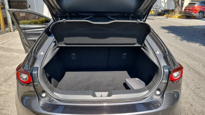 Mazda Mazda 3 SIGNATURE 2023