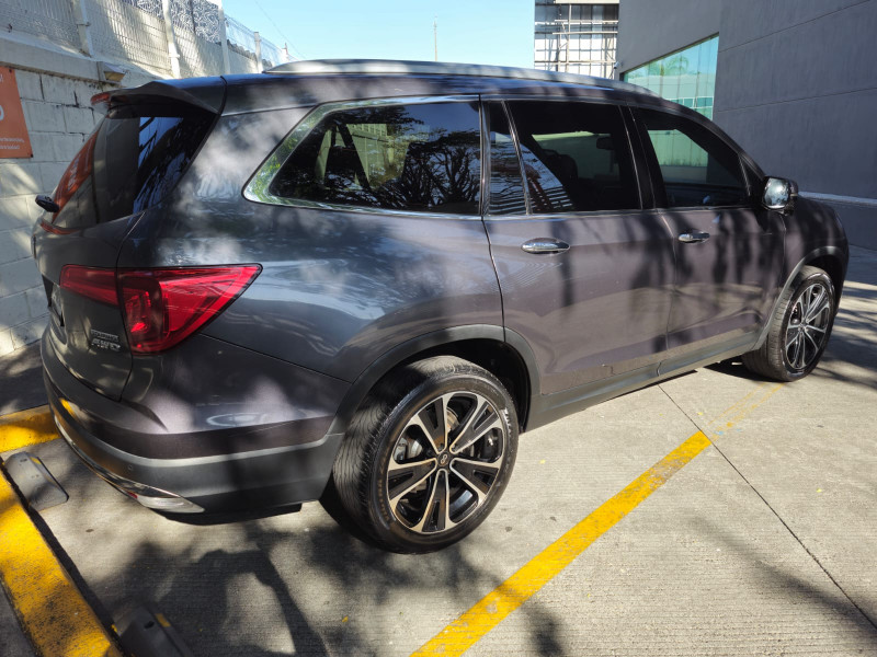 Honda Pilot Touring 2017