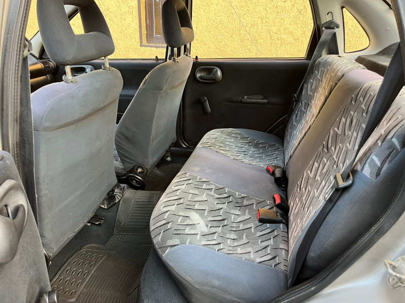 Chevrolet Chevy monza 2000