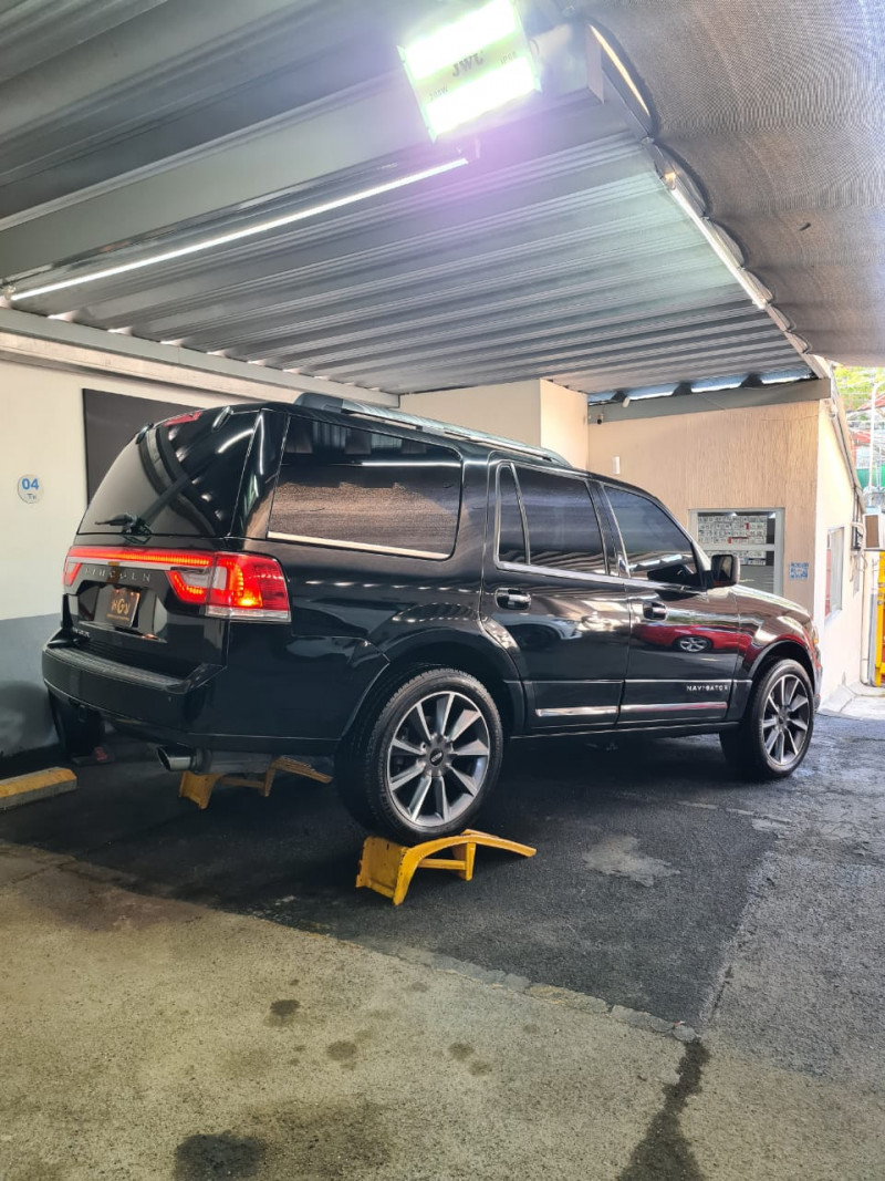 Lincoln Navigator Reserve 2017