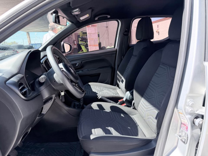 Dodge Ram 700 Cabina Extendida Bighorn 2023