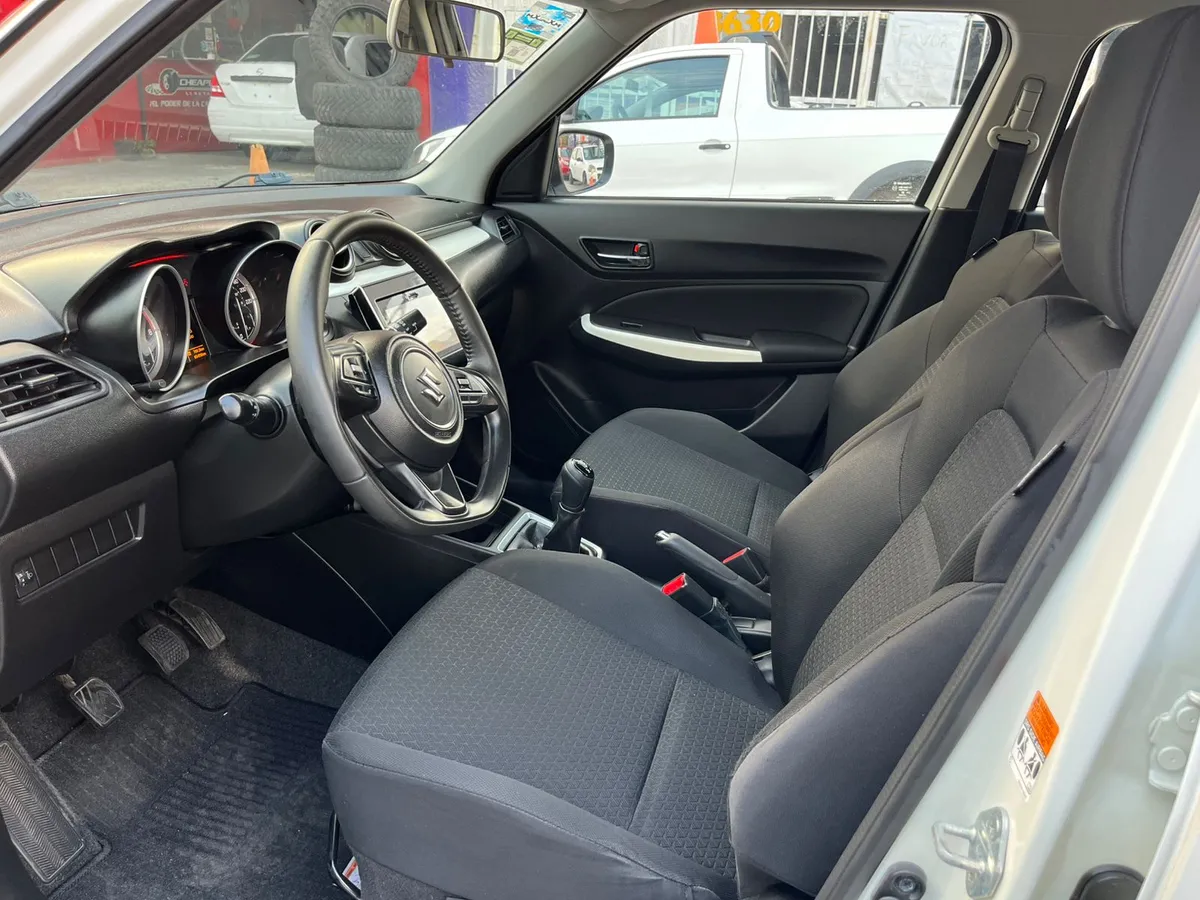 Suzuki Swift HB GLS 2020