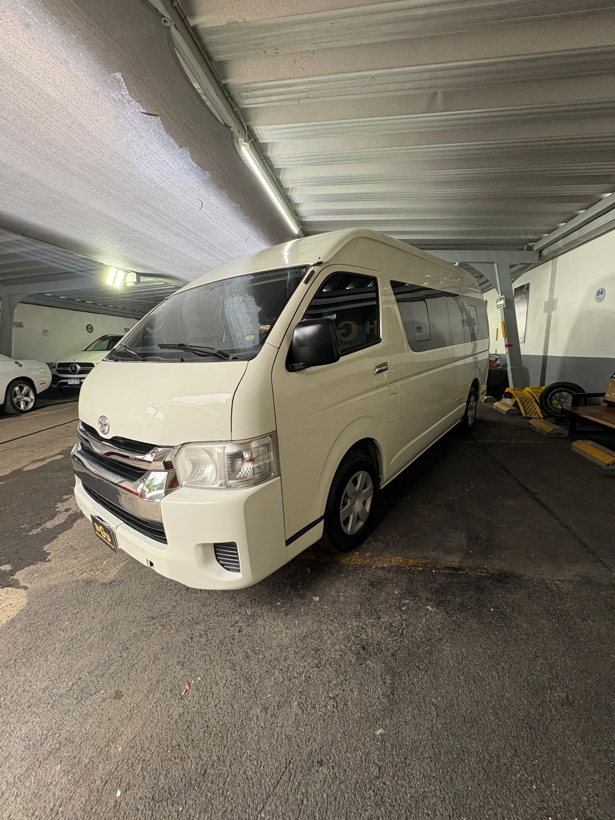 Toyota Hiace GL 2015
