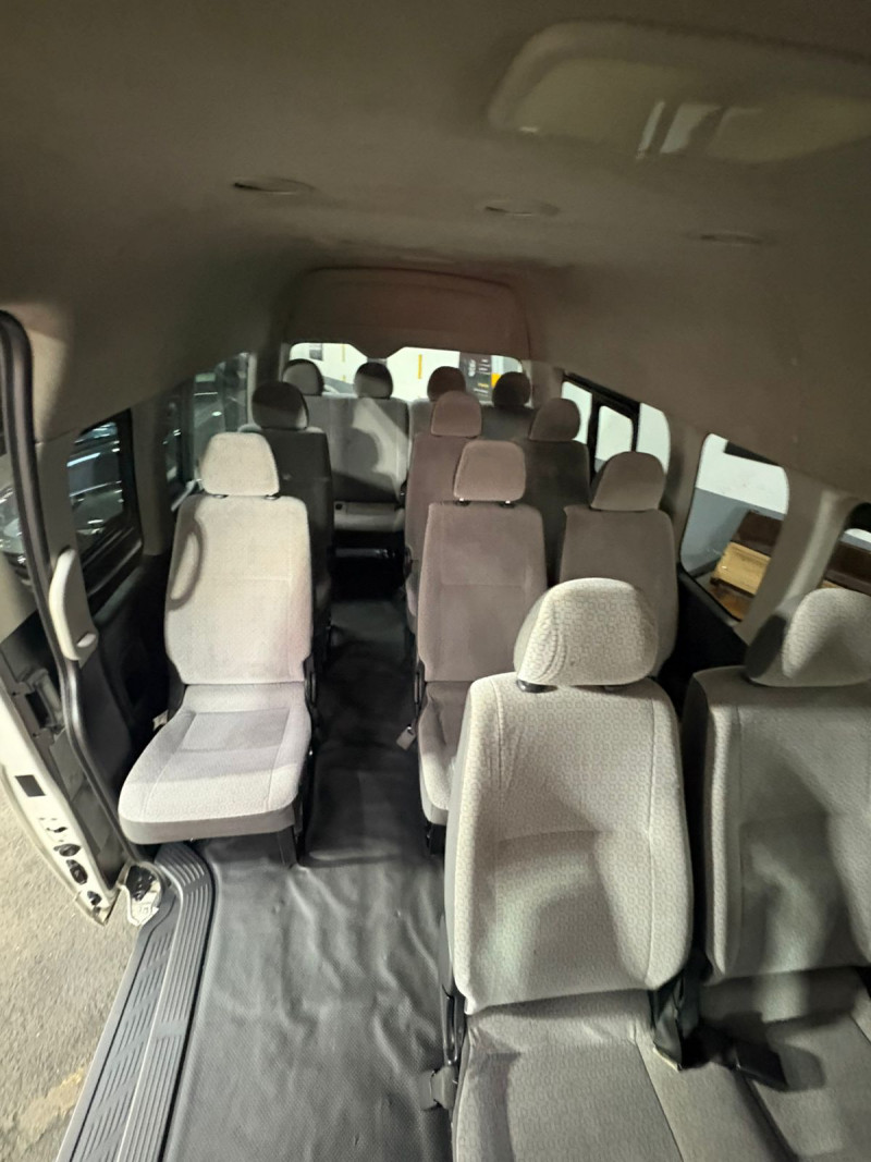 Toyota Hiace GL 2015