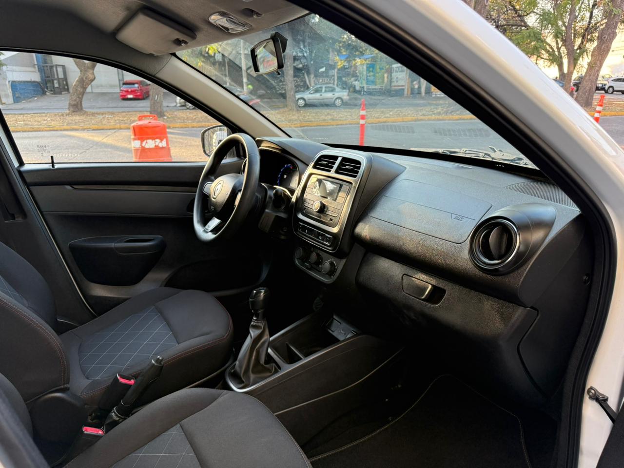 Renault Kwid intes 2025