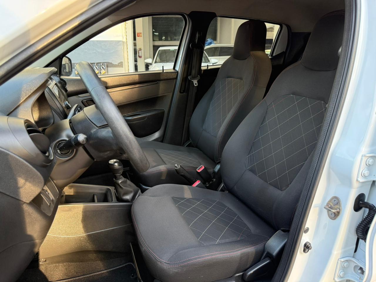 Renault Kwid intes 2025