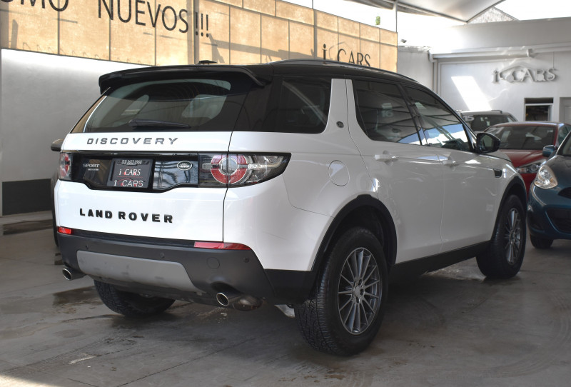 Land Rover Discovery SE 2015