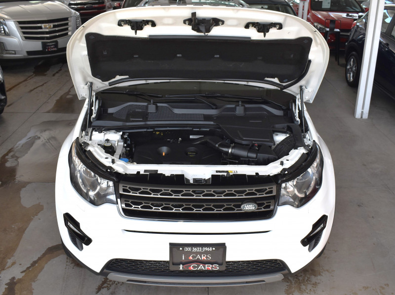 Land Rover Discovery SE 2015