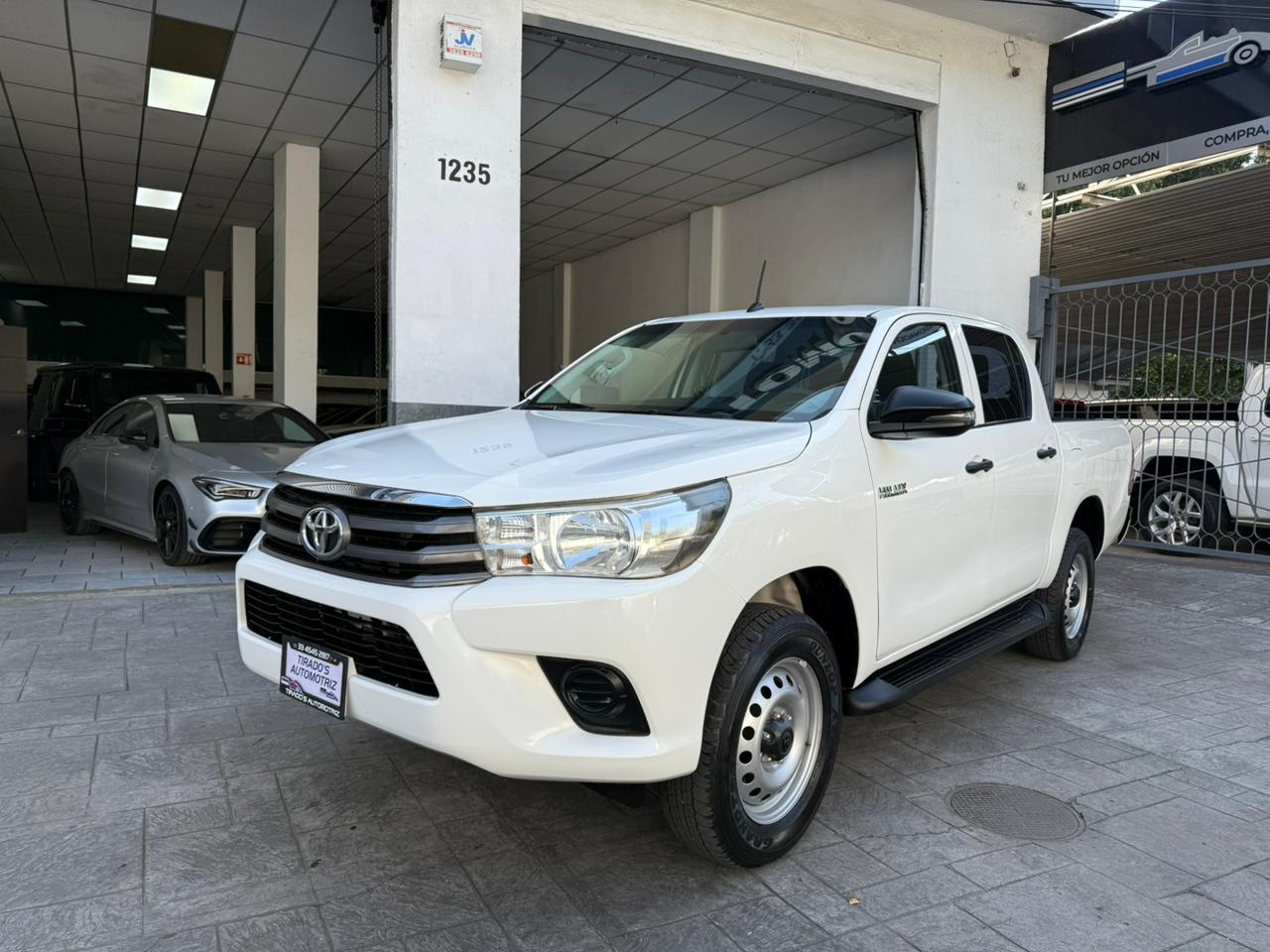 Toyota Hilux DOBLE BASE 2018