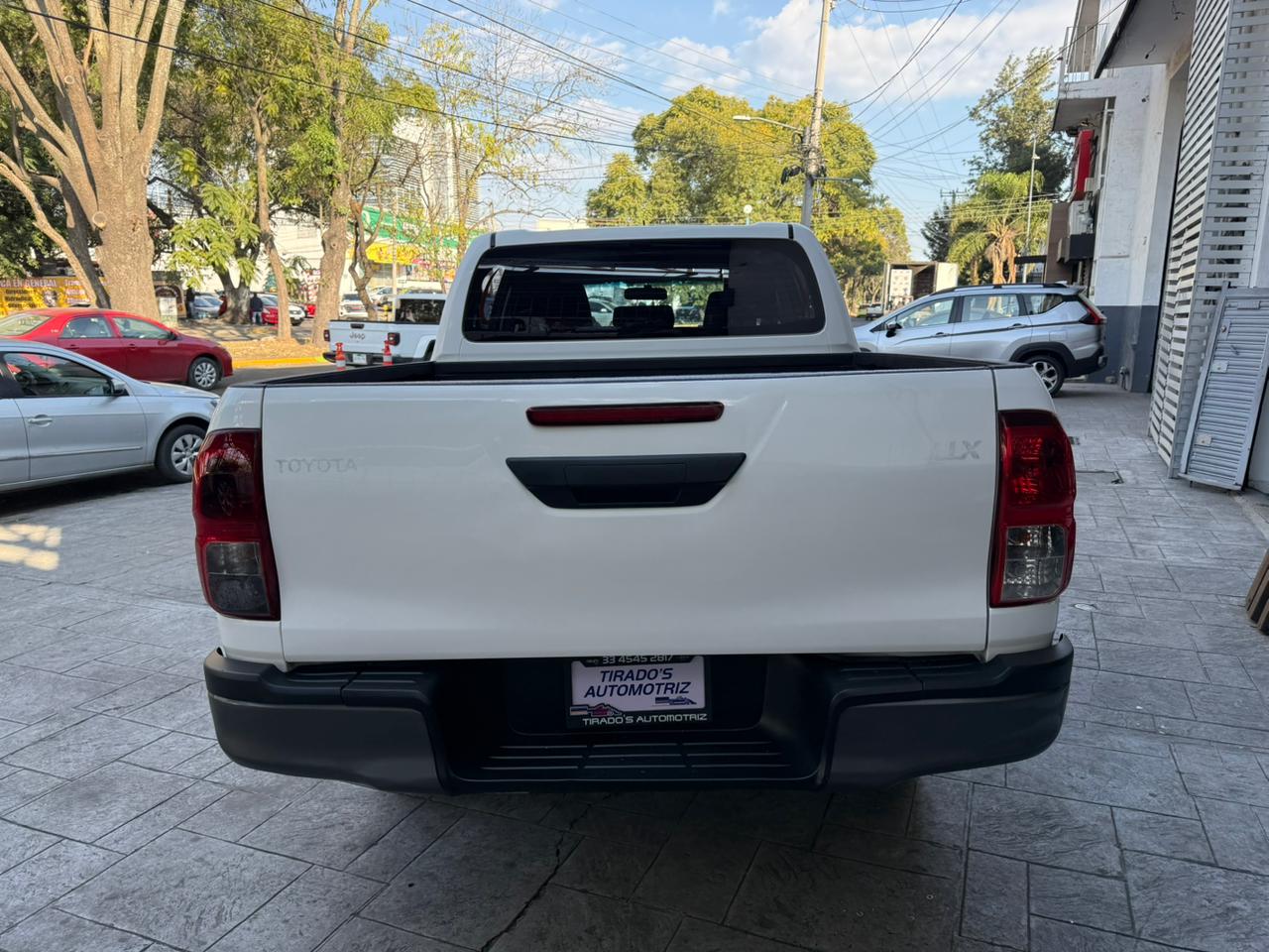 Toyota Hilux DOBLE BASE 2018