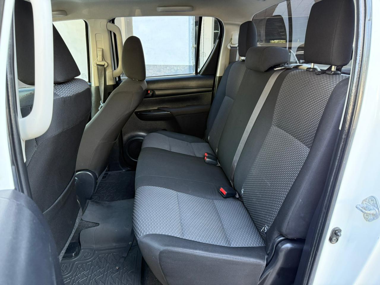 Toyota Hilux DOBLE BASE 2018