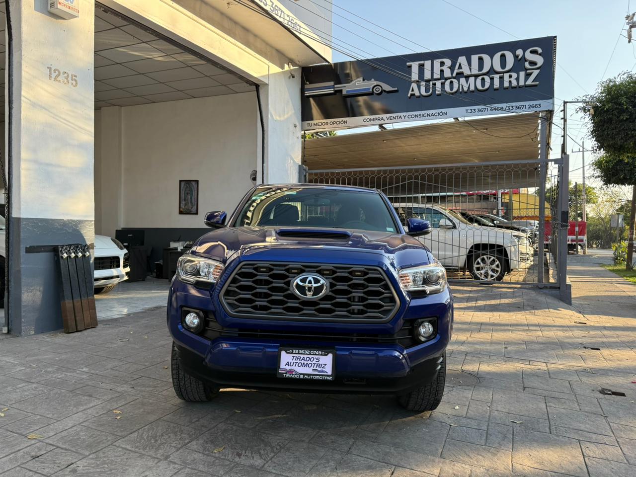 Toyota Tacoma SPORT 4x2 v6 2022