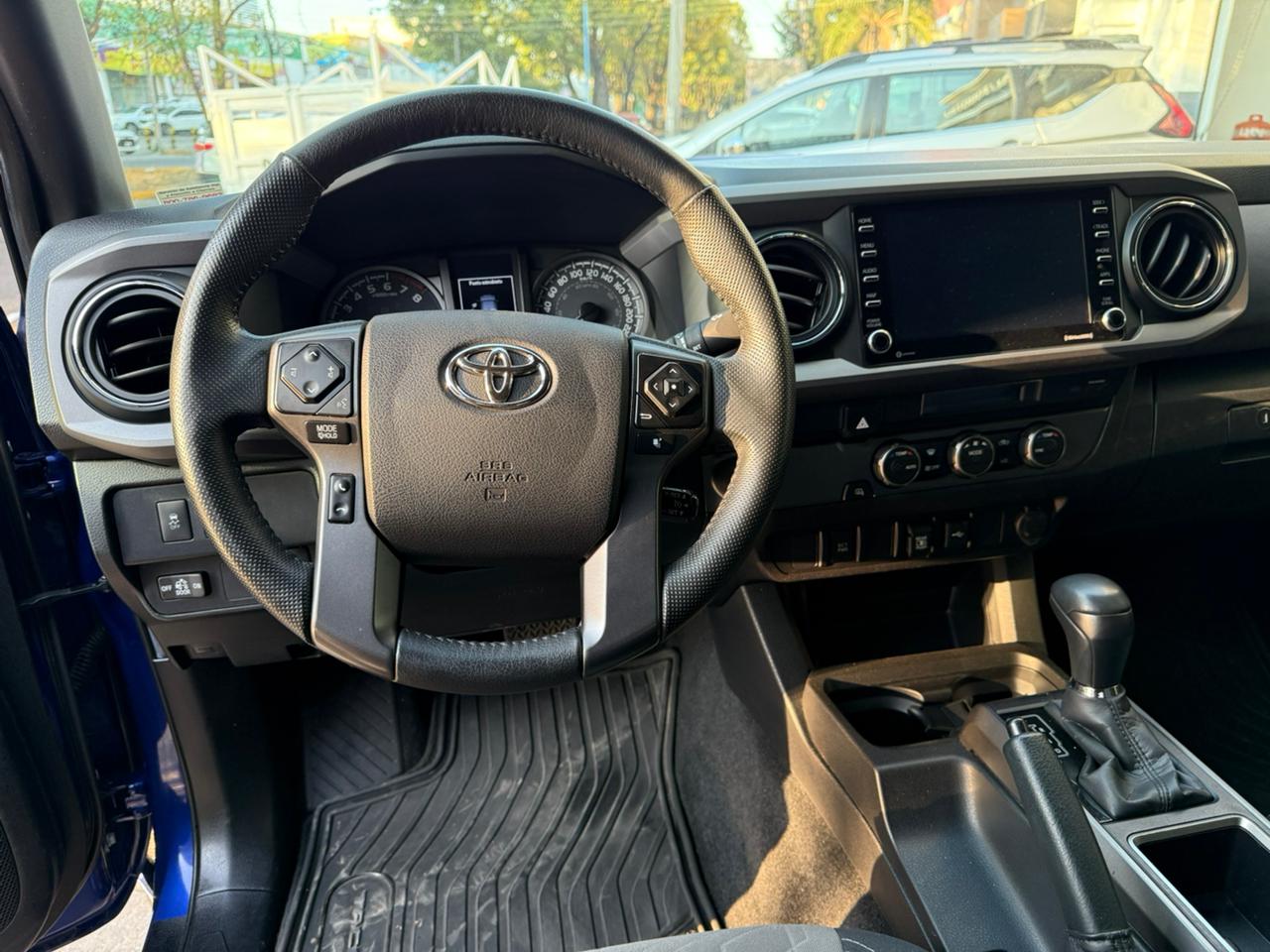 Toyota Tacoma SPORT 4x2 v6 2022