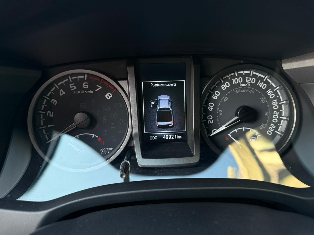 Toyota Tacoma SPORT 4x2 v6 2022