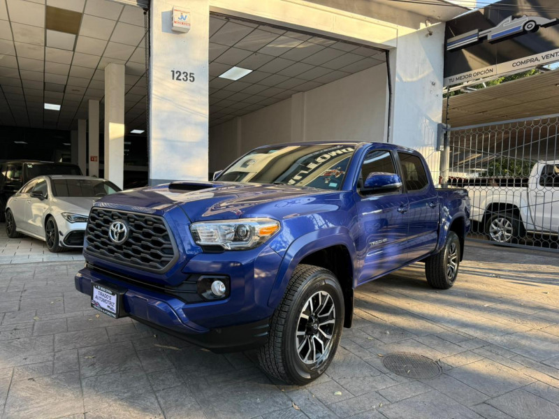 Toyota Tacoma SPORT 4x2 v6 2022