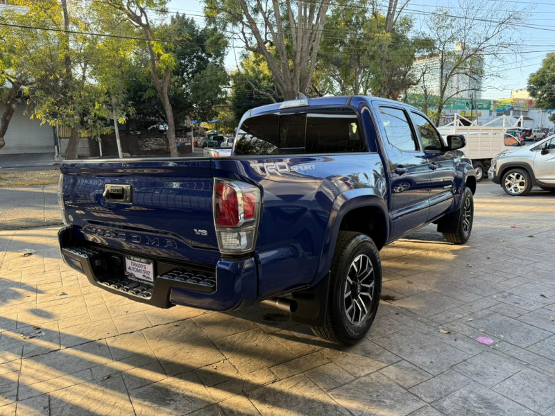 Toyota Tacoma SPORT 4x2 v6 2022
