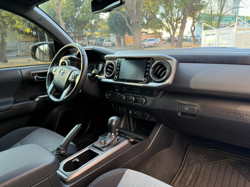 Toyota Tacoma SPORT 4x2 v6 2022