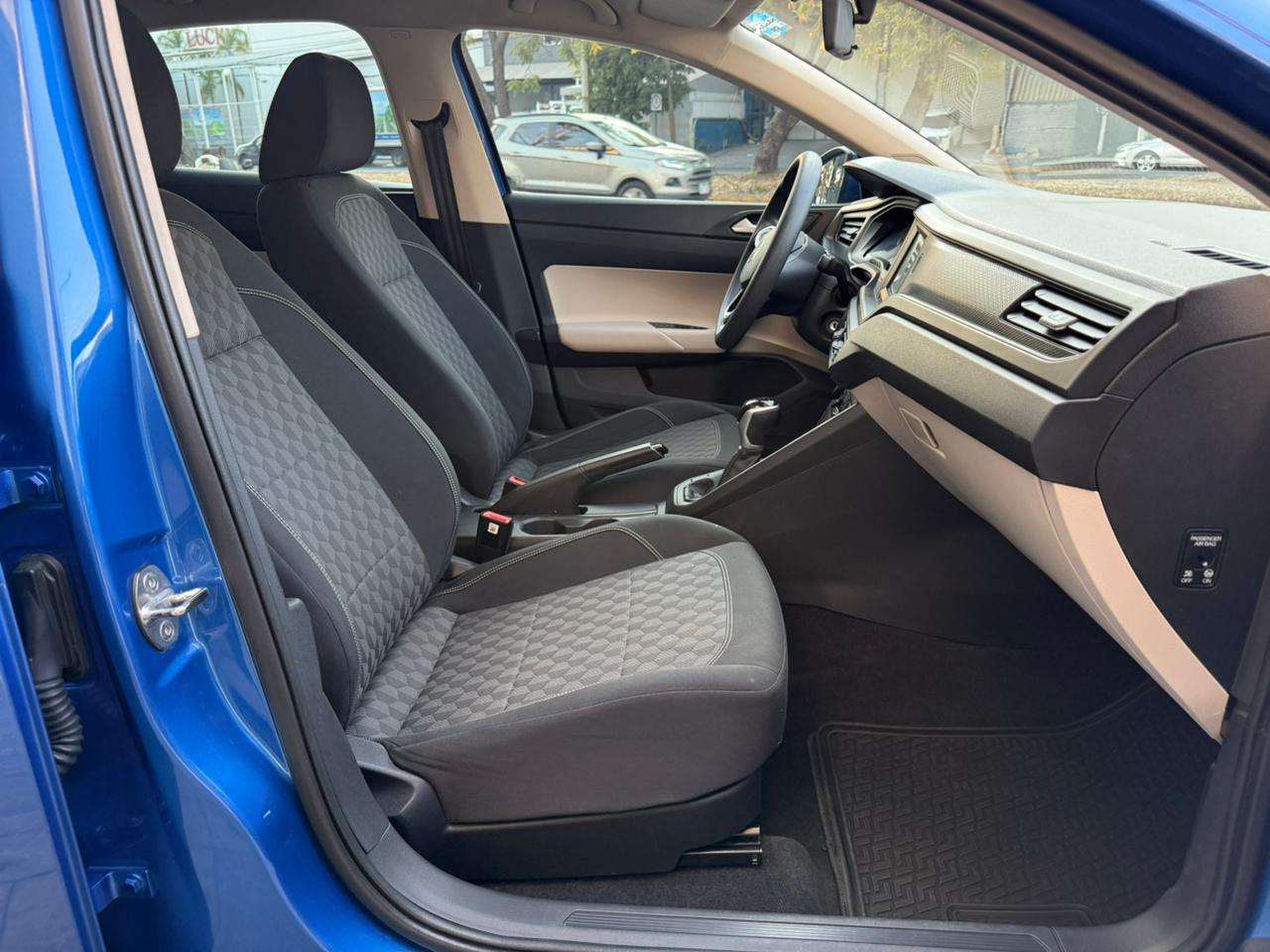 Volkswagen Virtus TRENDLINE 2023