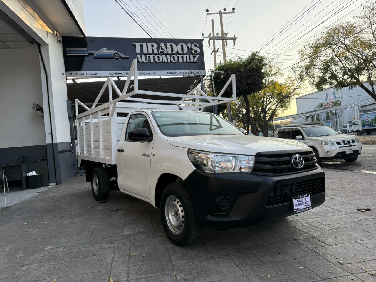 Toyota Hilux ESTACAS 2022