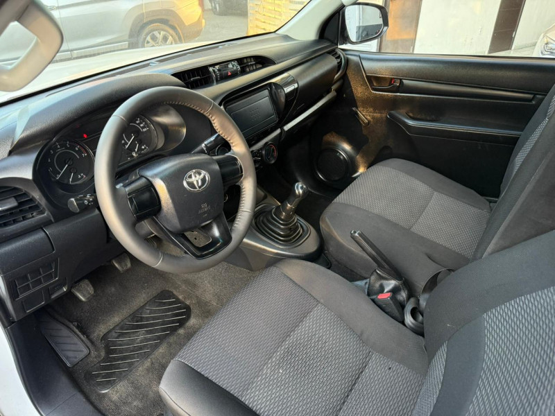 Toyota Hilux ESTACAS 2022